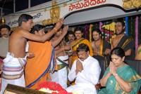 Chiru Visit Film Nagar Temple